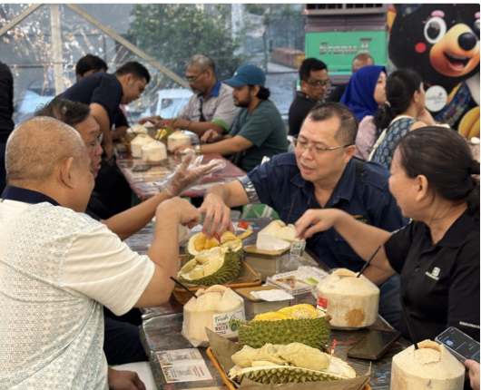 Guided durian tasting session