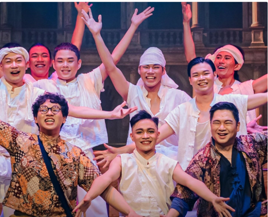 KLDEX theatre performers